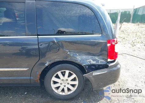 2014 Chrysler Town & Country Touring из США, поврежденный, VIN 2C4RC1BG9ER439709